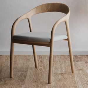 Maestro Ash arm chair